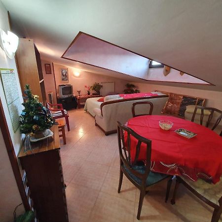 Lilly'S House Villa Castel Di Sangro Exteriör bild